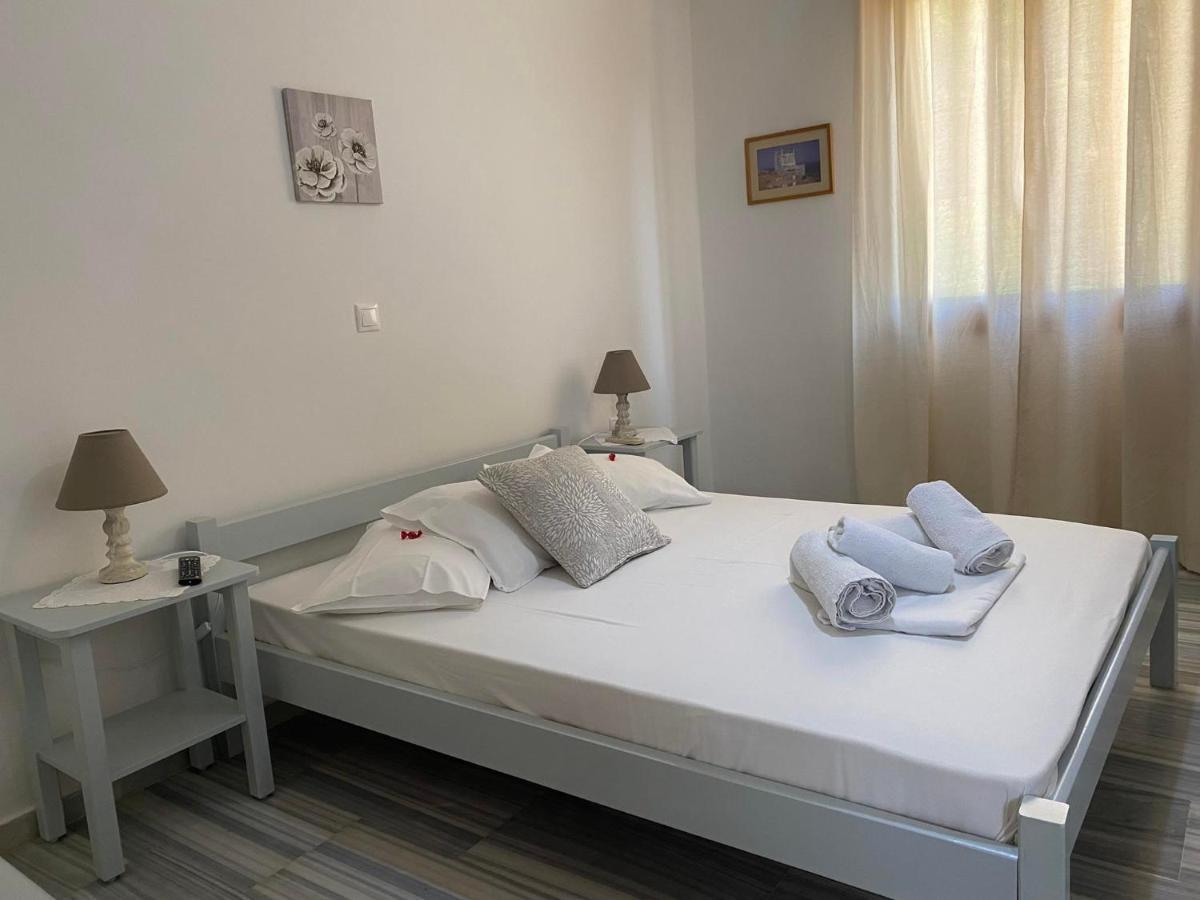 Stelios Zalonis Apartments Tínos Dış mekan fotoğraf