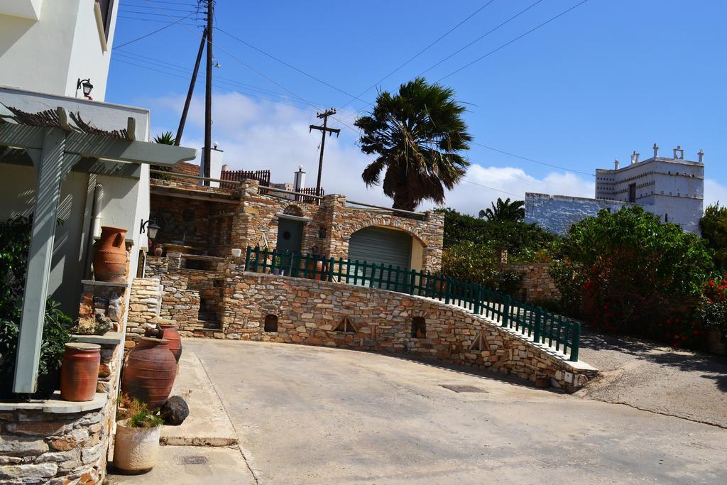 Stelios Zalonis Apartments Tínos Dış mekan fotoğraf