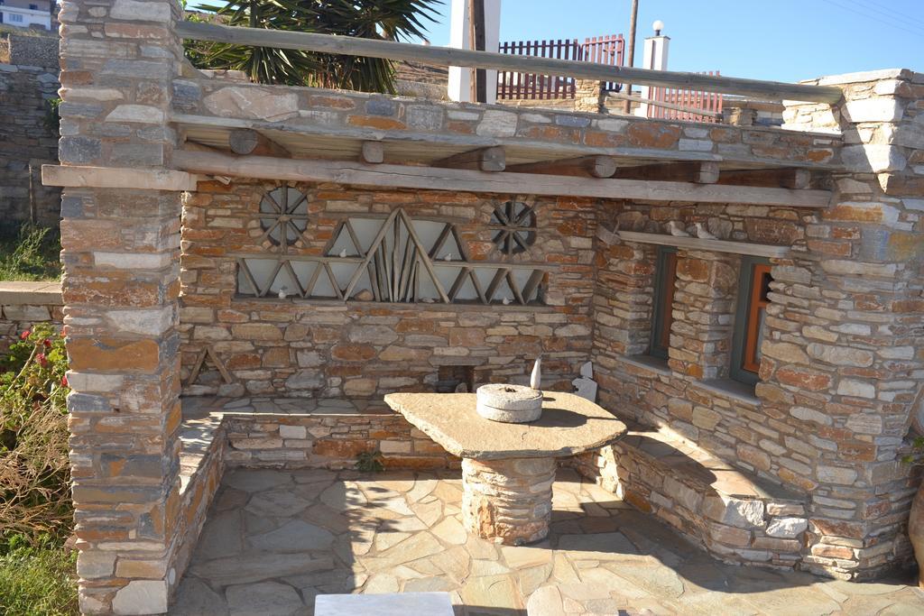 Stelios Zalonis Apartments Tínos Dış mekan fotoğraf